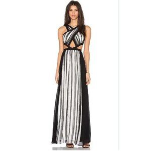bcbg long dress black white BCBG Maxazria Black White Striped Chiffon Loose Fit Dress main image 0